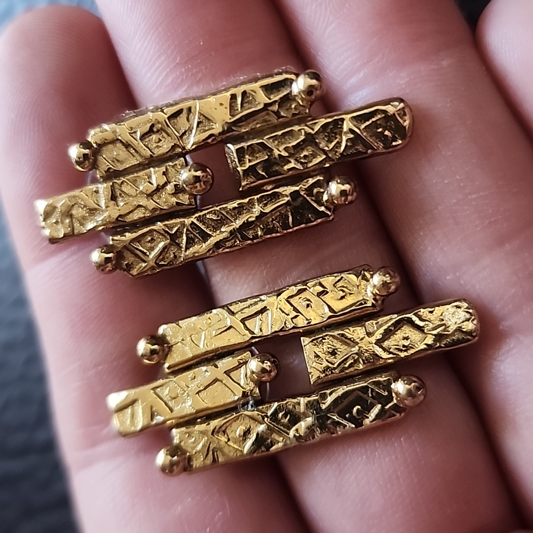 Vtg Earrings